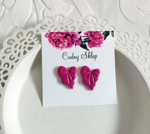 Kolczyki liście fuksja Stal chirurgiczna lakier kolor złoty sztyfty