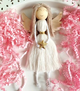  Anioł Aniołek  kremowa sukienka 