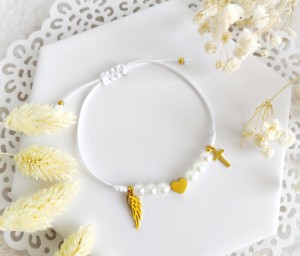 Bransoletka na rękę dla dziecka Pamiątka I Komunii Świętek aniołek i krzyżyk biała wzór 1 perełki